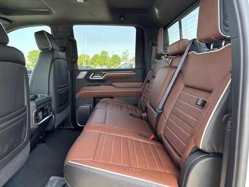 New 2026 GMC Sierra 2500 Denali Ultimate AWD/4WD image 30
