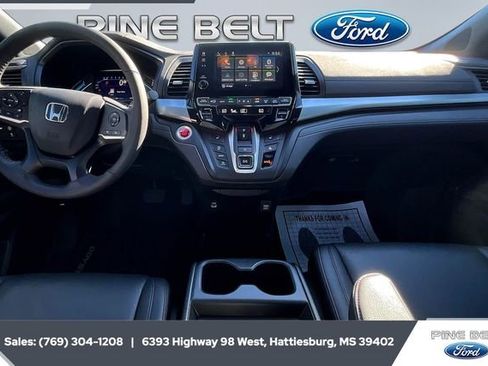 Used 2024 Honda Odyssey Sport image 13