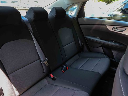 Certified 2024 Kia Forte LXS w/ LXS Technology Package FWD image 24
