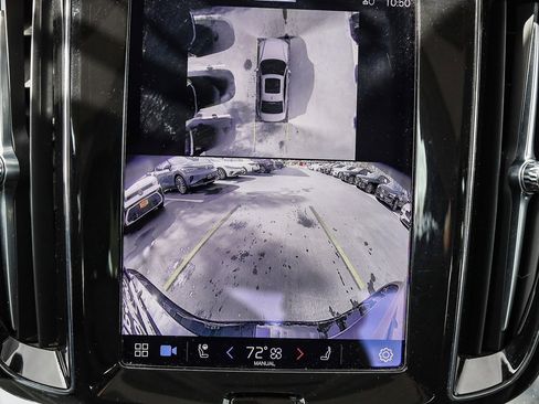 Used 2024 Volvo S60 B5 Plus image 25