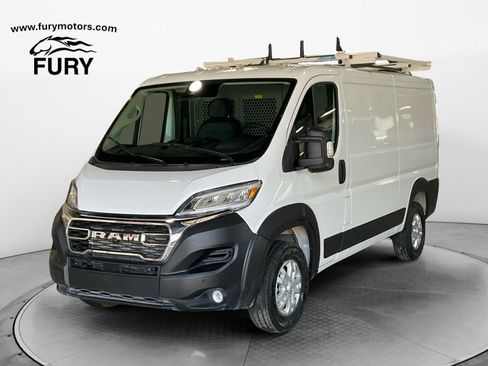 Used 2025 RAM ProMaster 2500 w/ Quick Order Package 22G SLT FWD image 7