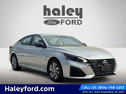 Used 2024 Nissan Altima 2.5 S FWD image 1