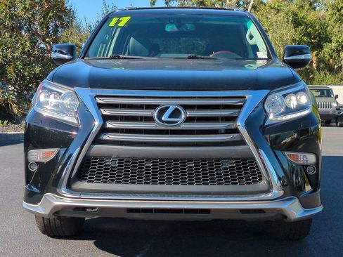 Used 2017 Lexus GX 460 image 9