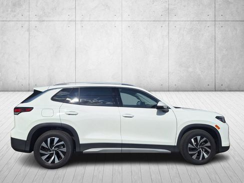 New 2025 Volkswagen Tiguan S image 6