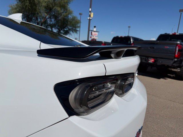 Used 2020 Chevrolet Camaro SS RWD image 9