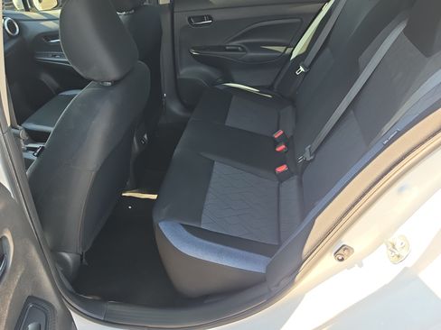 Used 2023 Nissan Versa SV w/ Trunk Package FWD image 15