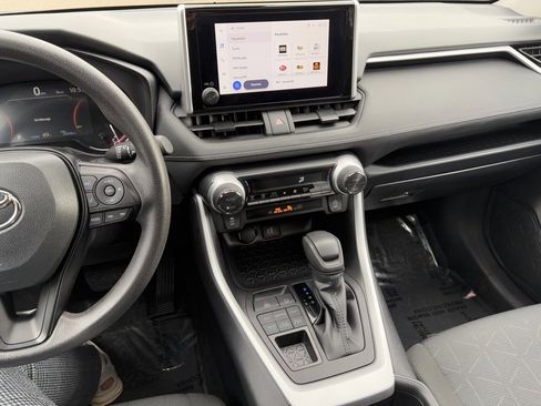 Certified 2025 Toyota RAV4 XLE image 25