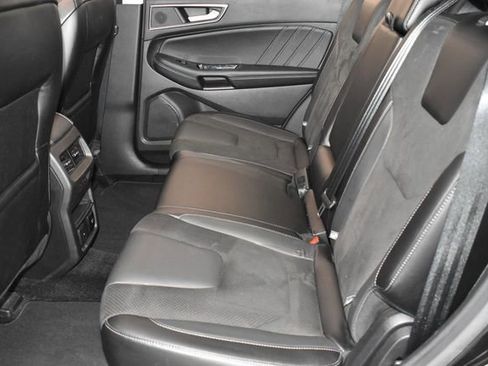 Used 2017 Ford Edge Sport w/ Equipment Group 401A AWD/4WD image 17