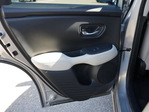 Used 2024 Honda HR-V LX image 13