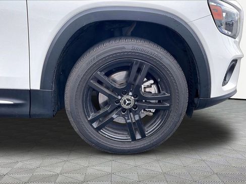 Used 2020 Mercedes-Benz GLB 250 4MATIC image 33