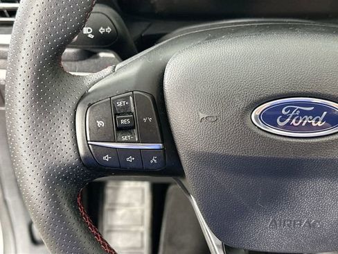 Used 2025 Ford Escape ST-Line AWD/4WD image 19