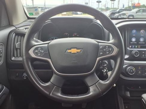 Used 2022 Chevrolet Colorado LT w/ LT Convenience Package RWD image 17