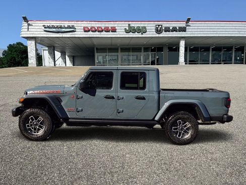 New 2026 Jeep Gladiator Mojave image 3