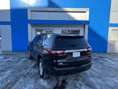 Used 2020 Chevrolet Traverse LT w/ Driver Confidence II Package image 10