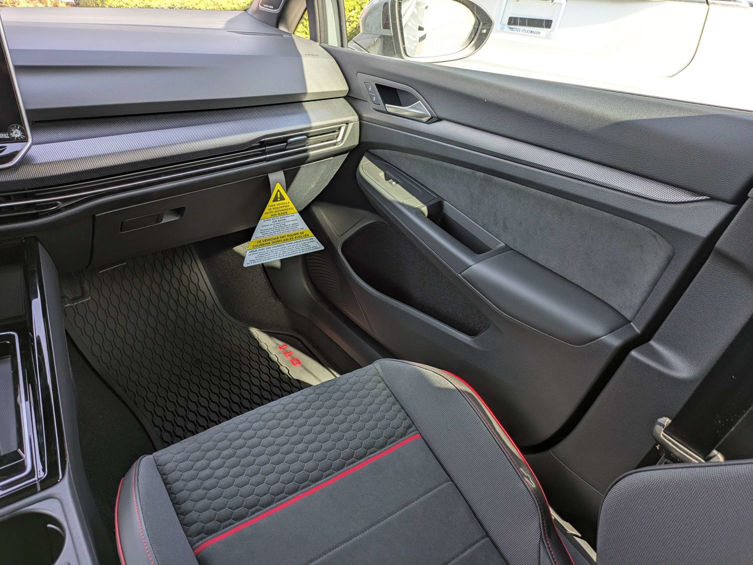 New 2026 Volkswagen GTI SE FWD image 17