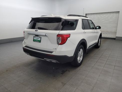 Used 2020 Ford Explorer XLT w/ Equipment Group 202A image 9