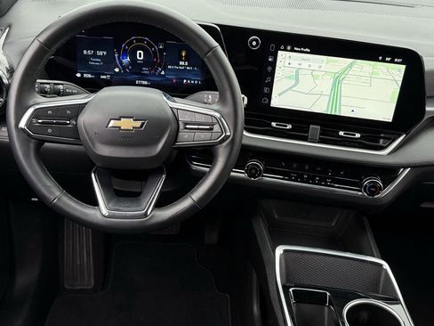 Certified 2025 Chevrolet Equinox LT image 11