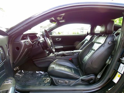 Used 2019 Ford Mustang GT Premium w/ GT Performance Package RWD image 20