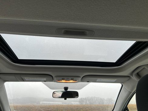 Used 2012 Toyota Prius C Three image 25