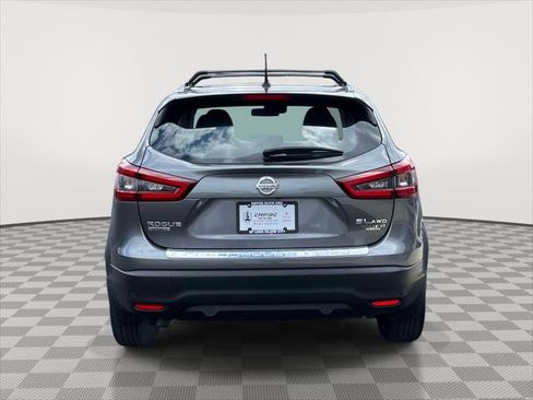 Used 2022 Nissan Rogue Sport SL AWD/4WD image 6