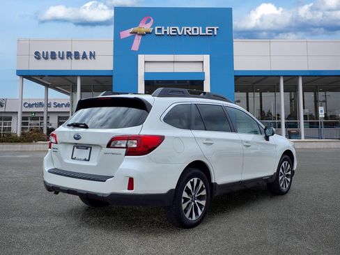 Used 2015 Subaru Outback 2.5i Limited AWD/4WD image 5