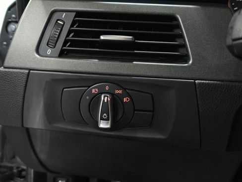 Used 2013 BMW M3 Coupe image 17