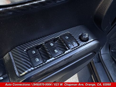 Used 2019 Toyota Tacoma TRD Sport AWD/4WD image 23