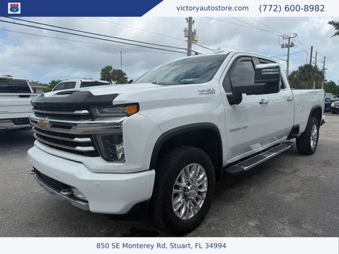 Used 2020 Chevrolet Silverado 3500 High Country w/ Technology Package AWD/4WD image 7