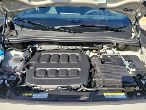 New 2026 Volkswagen Tiguan SE R-Line image 16