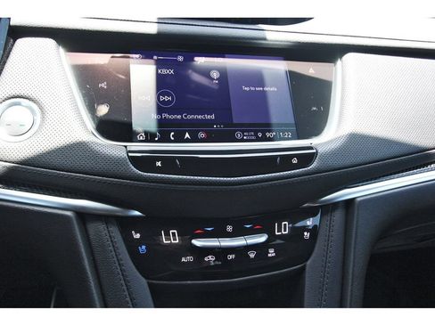 Certified 2025 Cadillac XT5 Sportv w/ Technology Package AWD/4WD image 21
