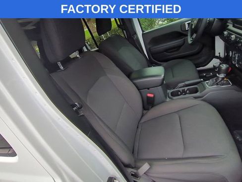 Certified 2023 Jeep Wrangler Willys image 35
