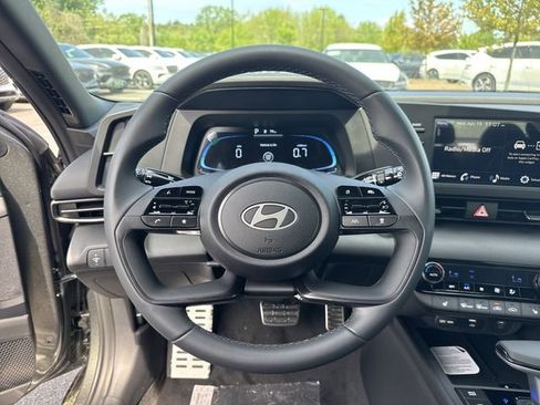New 2026 Hyundai Elantra SEL Sport Premium FWD image 23