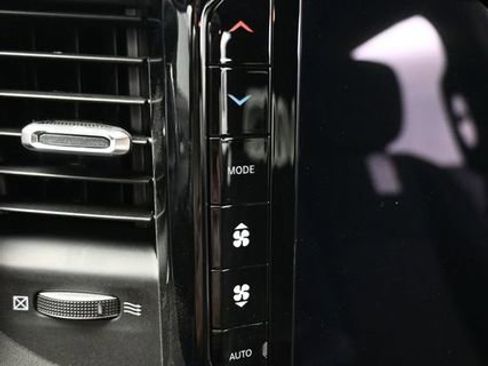 Used 2025 RAM 2500 Big Horn image 24