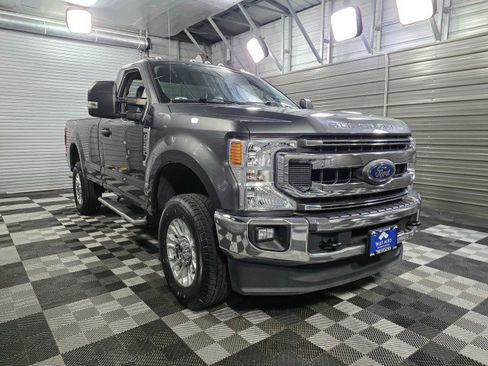 Used 2020 Ford F350 XLT w/ XLT Value Package AWD/4WD image 4