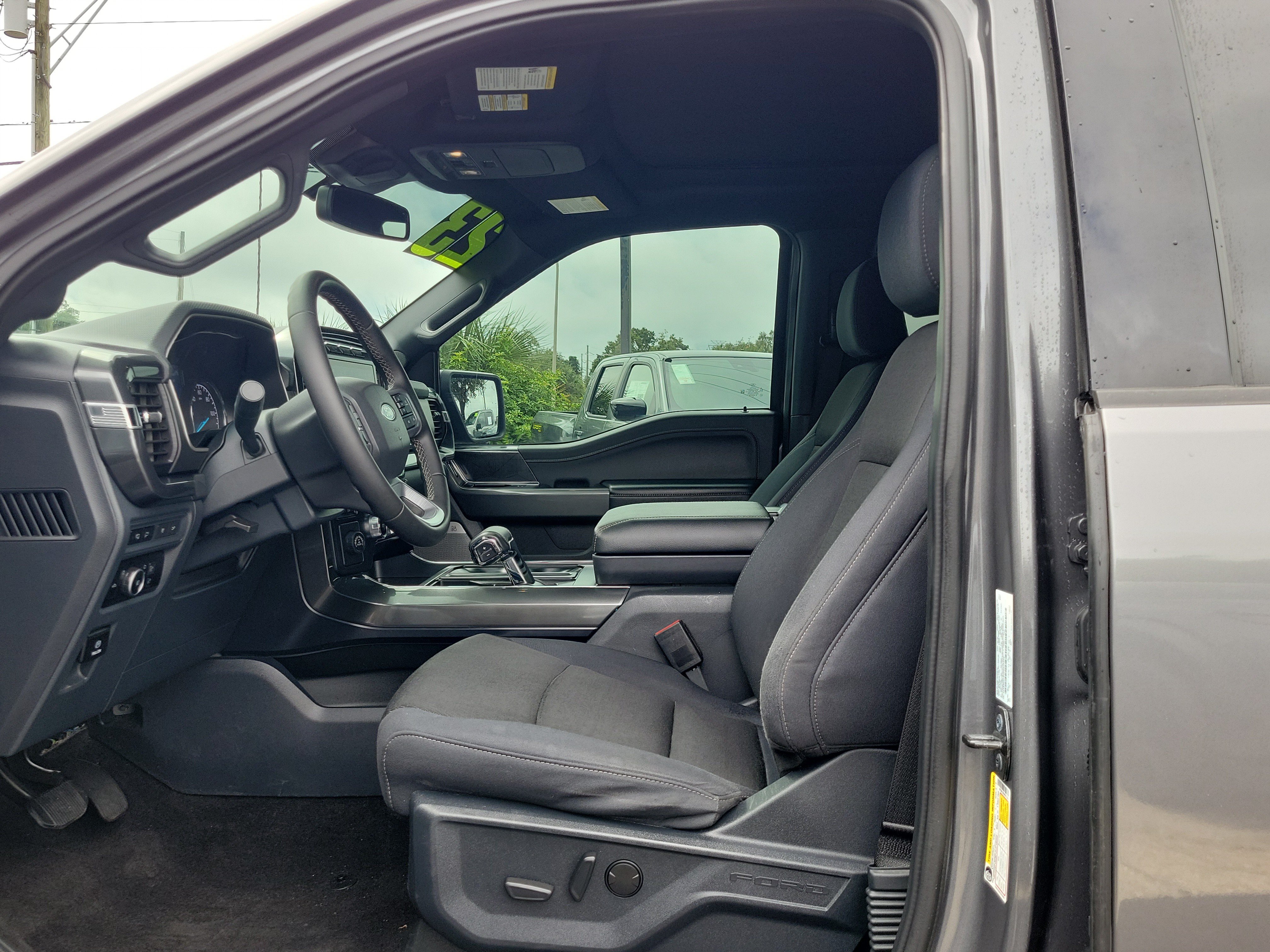 Used 2023 Ford F150 XLT w/ Equipment Group 302A High RWD image 18