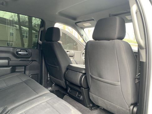 Used 2023 Chevrolet Silverado 2500 LT image 31