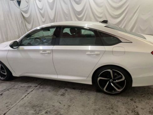 Used 2022 Honda Accord Sport Special Edition image 6