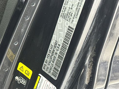 Used 2022 Jeep Wrangler Sahara w/ Cold Weather Group image 12