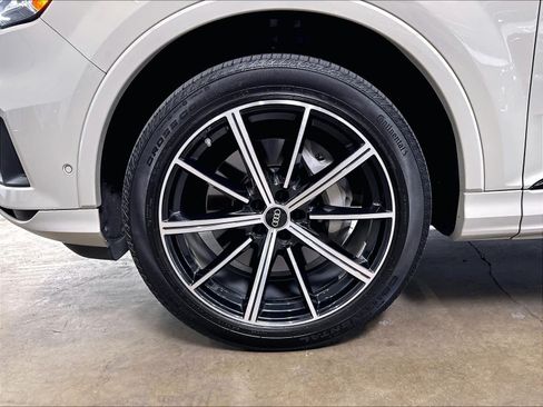 Certified 2023 Audi Q7 3.0T Premium Plus w/ Premium Plus Package AWD/4WD image 11