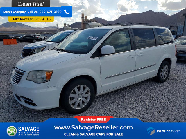 Used 2014 Chrysler Town & Country Touring FWD image 1