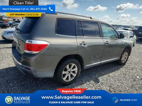 Used 2011 Toyota Highlander 2WD w/ Tech Pkg image 4