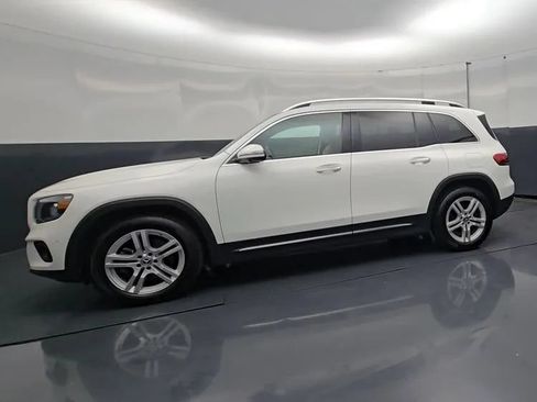 Used 2022 Mercedes-Benz GLB 250 4MATIC image 10