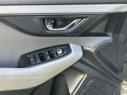 Used 2023 Subaru Outback Premium image 13