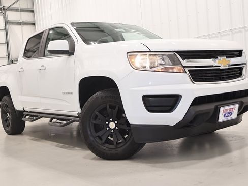 Used 2019 Chevrolet Colorado LT image 34