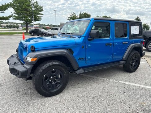 Used 2024 Jeep Wrangler Unlimited Sport AWD/4WD image 13
