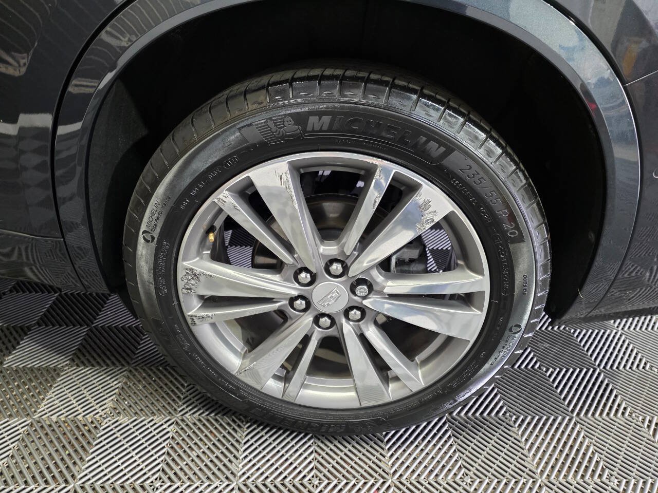 Used 2021 Cadillac XT6 Premium Luxury FWD image 39