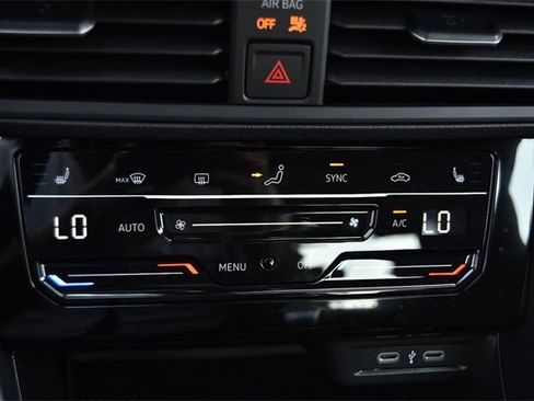 New 2025 Volkswagen Jetta Sport image 15