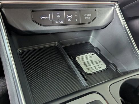 New 2026 Kia Carnival EX FWD image 20