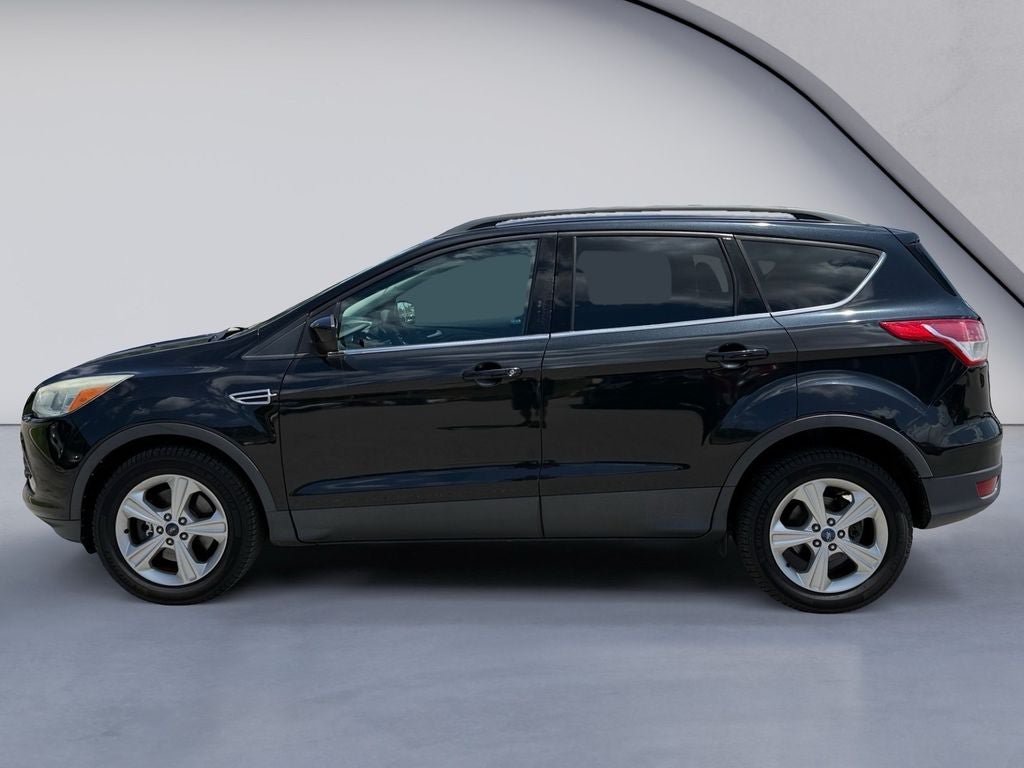Used 2014 Ford Escape SE FWD image 2