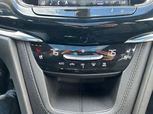 Used 2023 Cadillac XT6 Premium Luxury w/ Platinum Package image 32